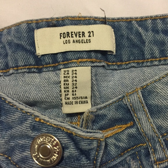 Forever 21 shorts - Picture 2 of 3